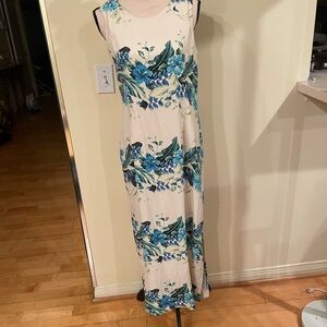 Floral Sleeveless Maxi Dress - Blue and Cream. New.